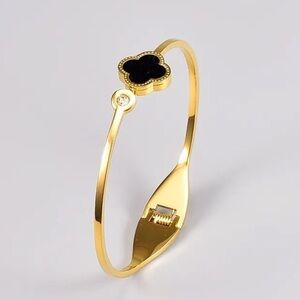 FOUR Leaf Clover Rose Gold Bangle Bracelet